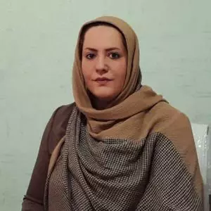 خانم صباغ